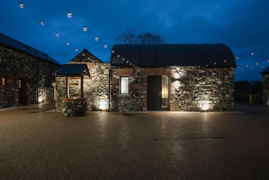 The Barn At Corrstown Village Портраш Экстерьер фото
